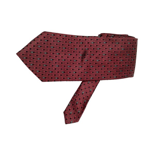 Geoffrey Beene Mens Red Geometric Silk Tie Elegant and Stylish Necktie - Picture 4 of 7